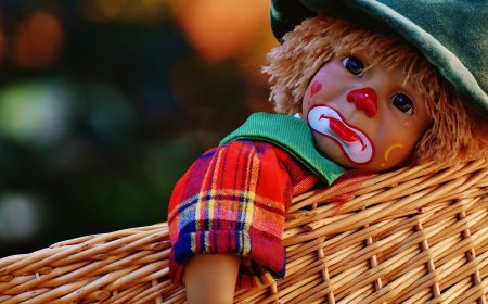 Pop Mart Shares Soar as Labubu Craze Fuels Profit Explosion