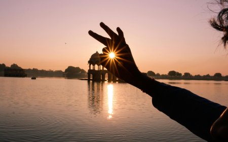 Rekha Gupta Slapped During Public Event, Sparks Outrage