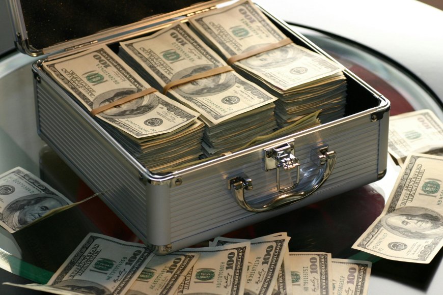 Invest Like the 1%’: Yieldstreet Investors Say They Lost Millions in Risky Real Estate Deals