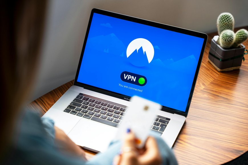UK Retreats in Apple Privacy Battle, US Confirms