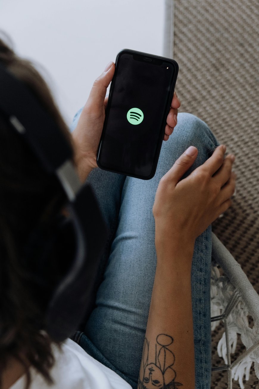 Spotify’s New Feature Lets Users Add Custom Transitions to Playlists